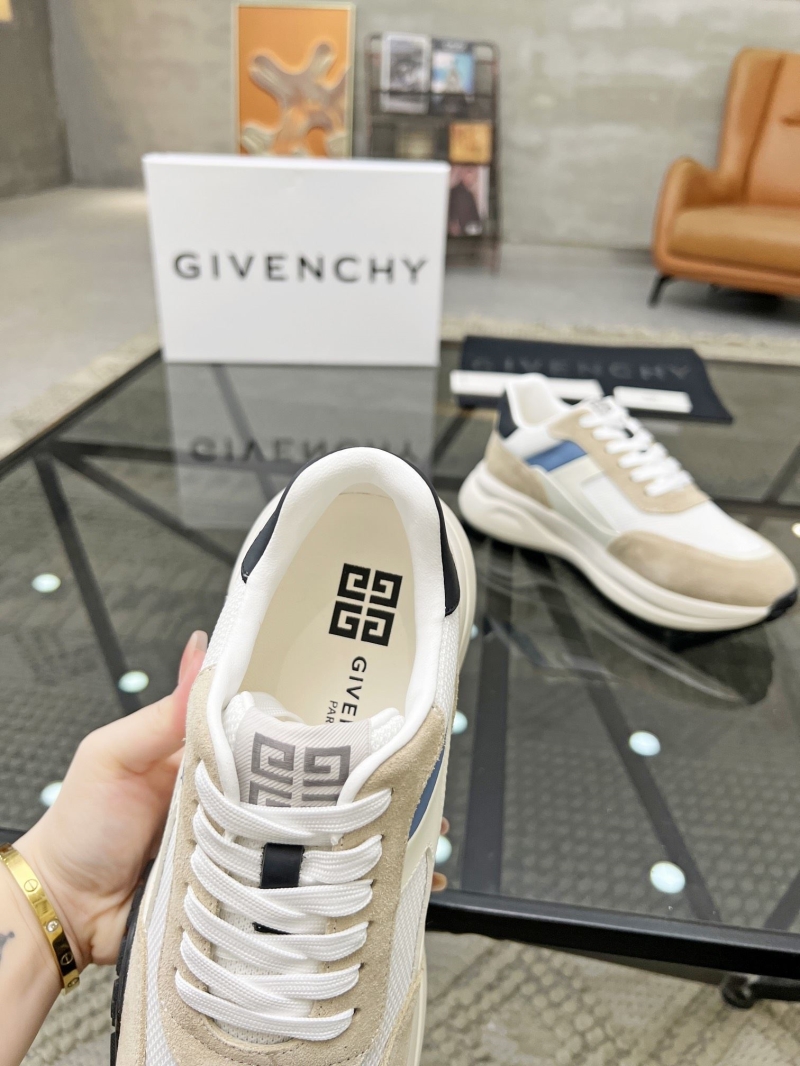 Givenchy Sneakers